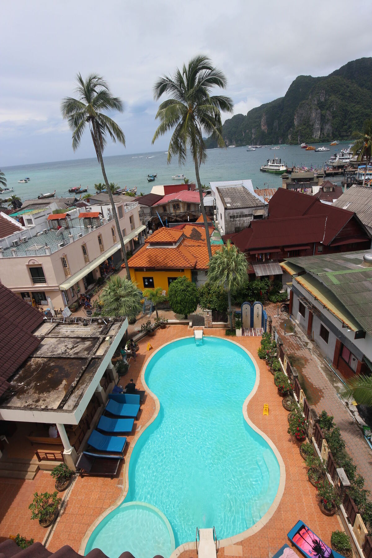 Phi Phi Hotel Phi Phi Don Exterior foto