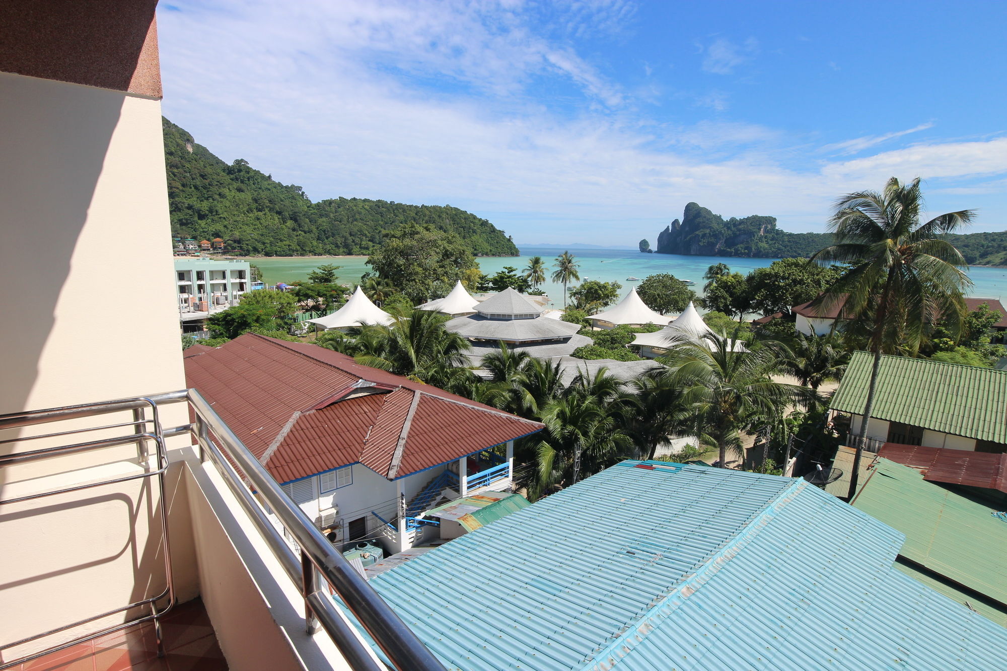 Phi Phi Hotel Phi Phi Don Exterior foto